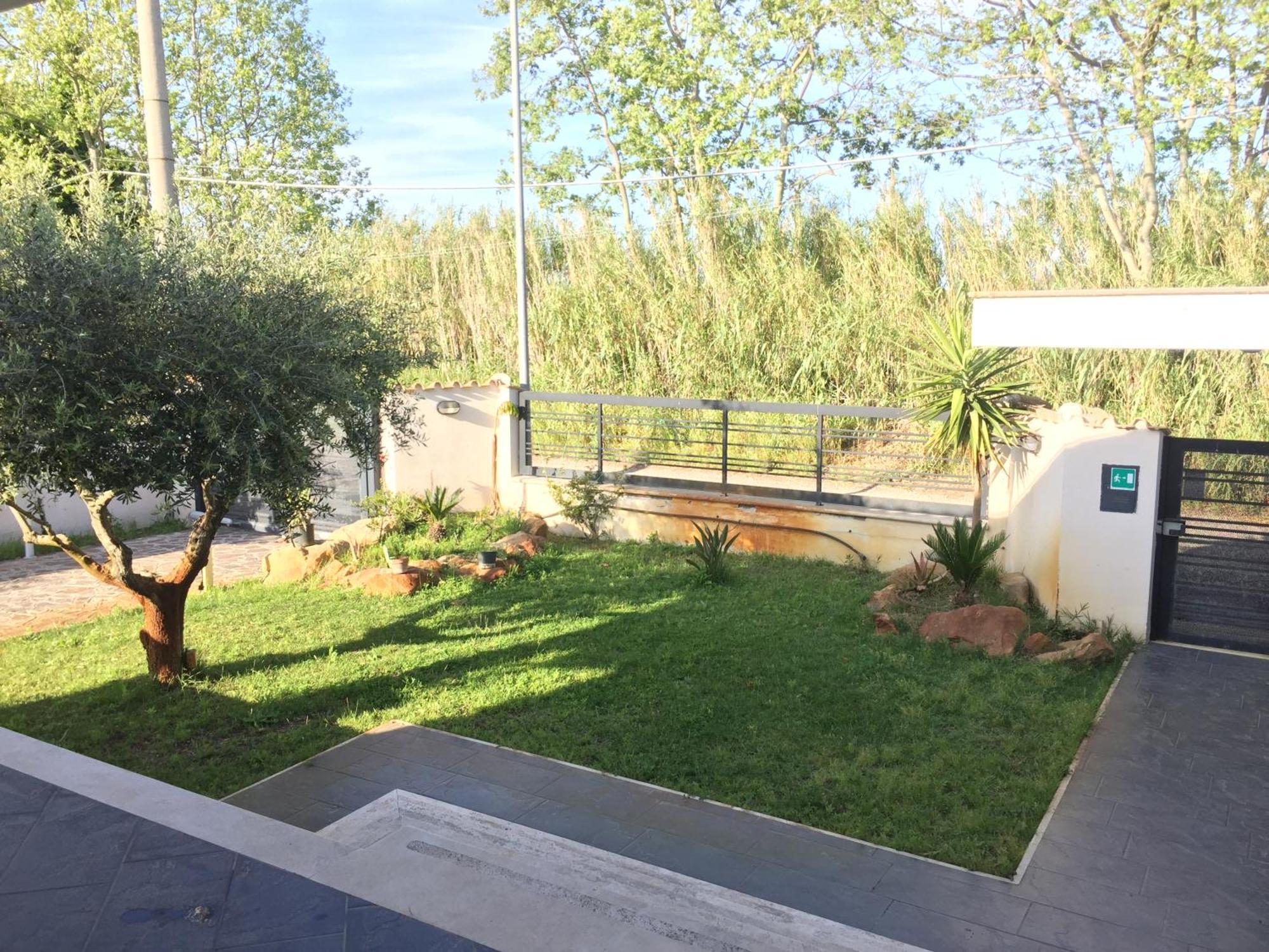 فيوميتشينو Bed&Breakfast Riccio&Lella المظهر الخارجي الصورة