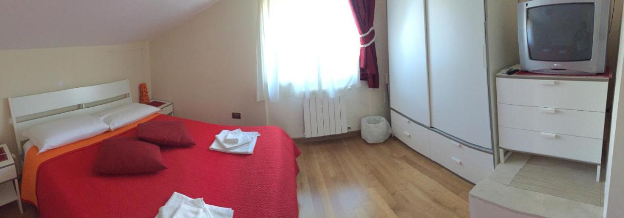 فيوميتشينو Bed&Breakfast Riccio&Lella المظهر الخارجي الصورة