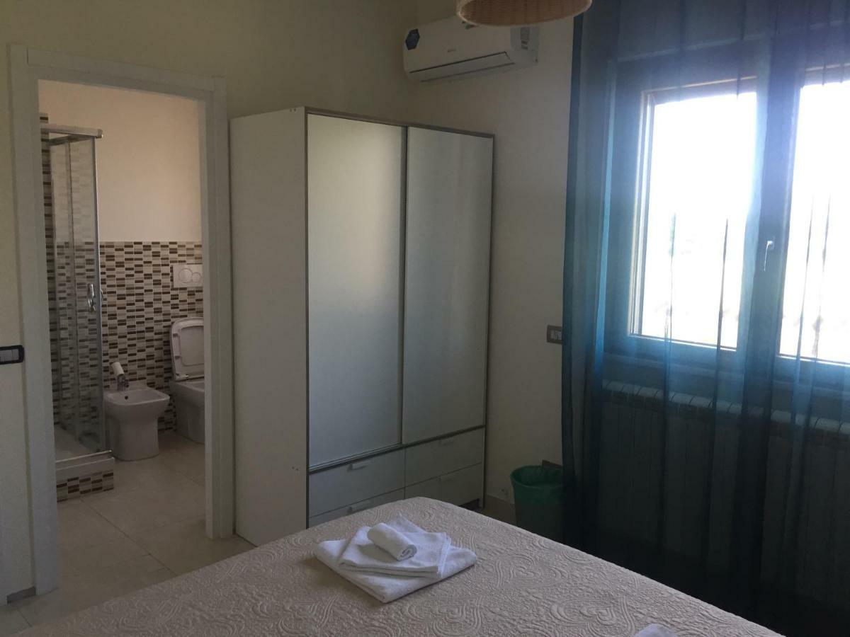 فيوميتشينو Bed&Breakfast Riccio&Lella المظهر الخارجي الصورة