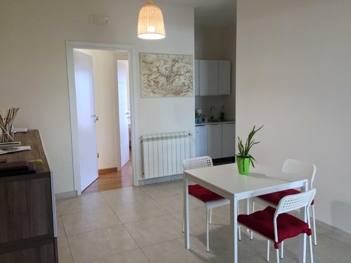 فيوميتشينو Bed&Breakfast Riccio&Lella المظهر الخارجي الصورة