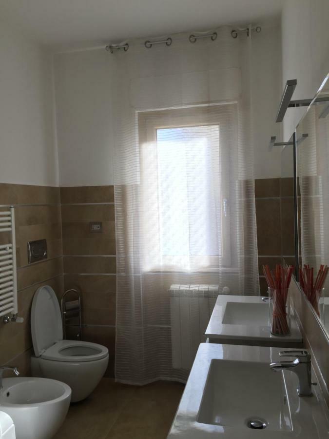 فيوميتشينو Bed&Breakfast Riccio&Lella المظهر الخارجي الصورة